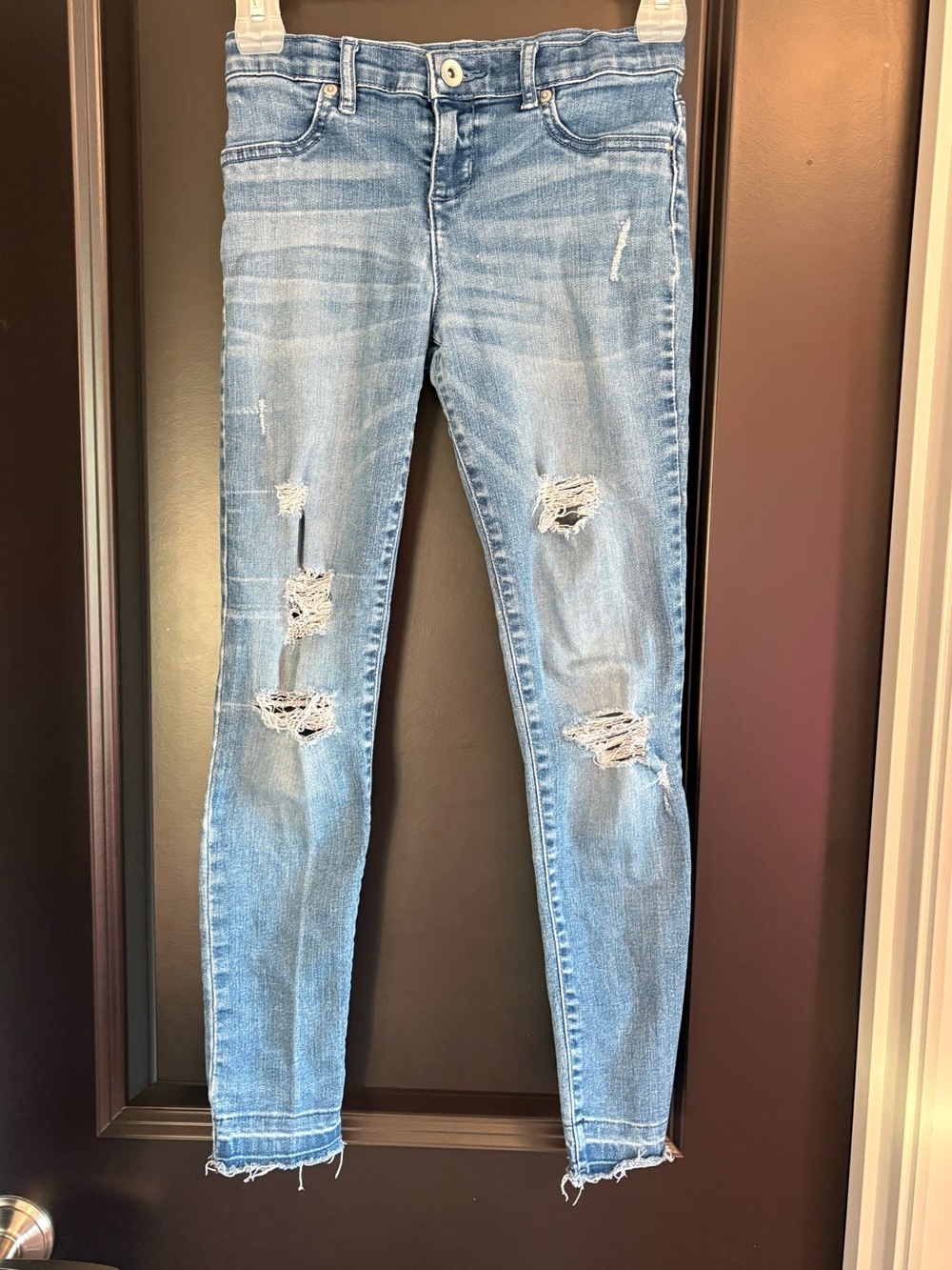 Children’s Place Distressed Jeggings 10